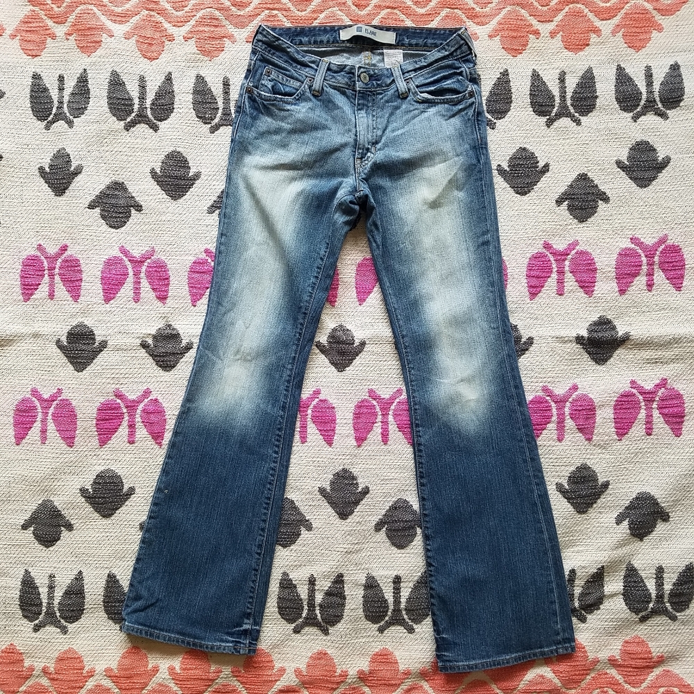Gap Regular Flare Jeans